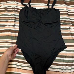 Sea level- Black swimsuit